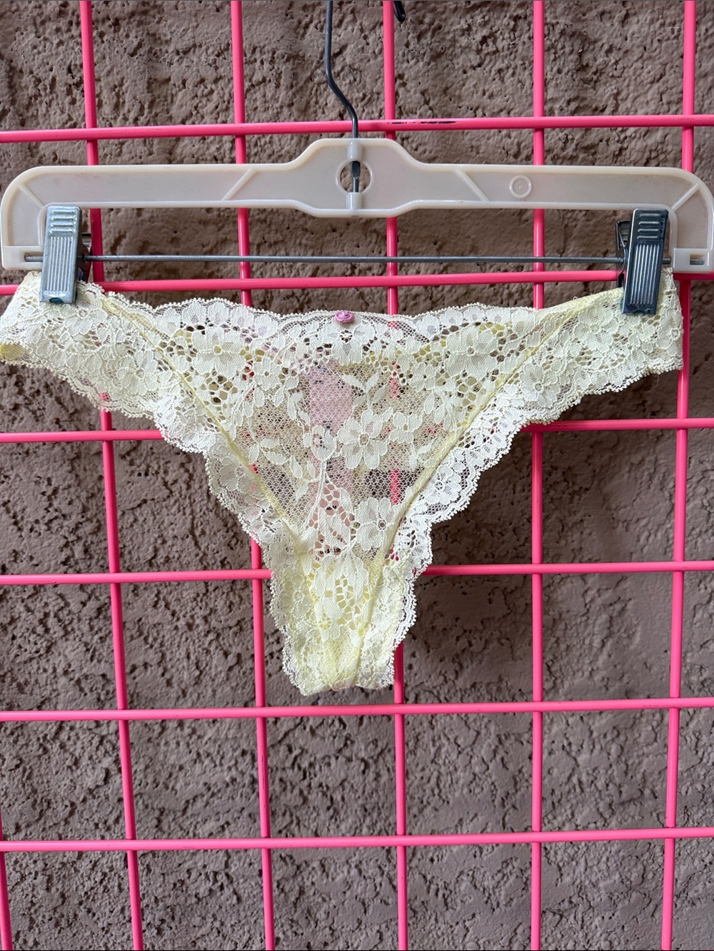 New Victoria's Secret Dream Angels Lace Thong in Pale Yellow